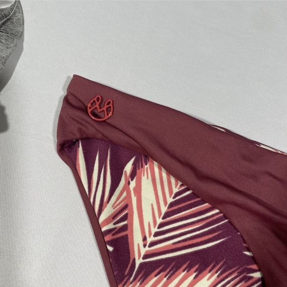 NWT Maaji [ Large ]‎ Sublime Signature Cut Bikini Bottom in Juneberry - Picture 4 of 9